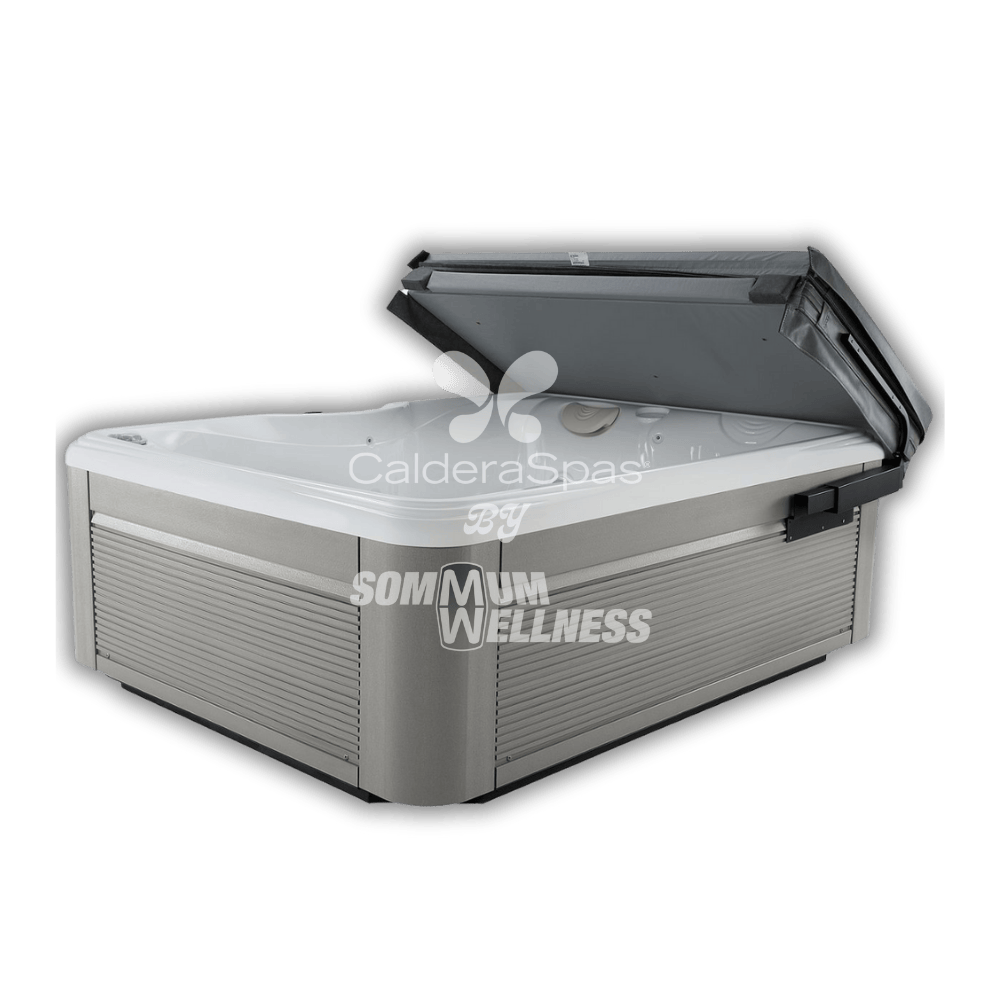 Lève couverture spa légèrement ouvert