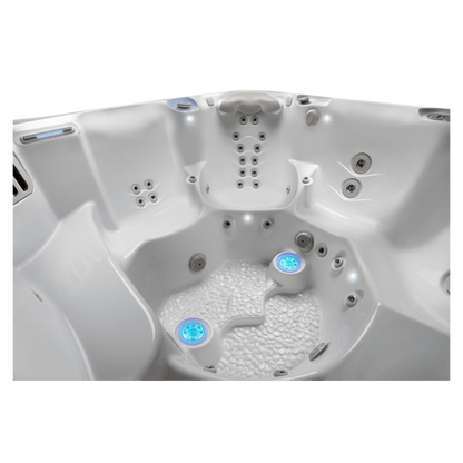 vue intérieure du spa Caldera Florence 6 places avec jets VersaSsage™, Euphoria™ et éclairage LED multi-zone