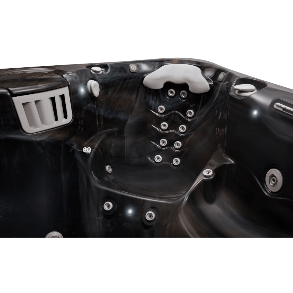 détail du siège thérapeutique du spa Caldera Niagara avec jets dorsaux et système Atlas™