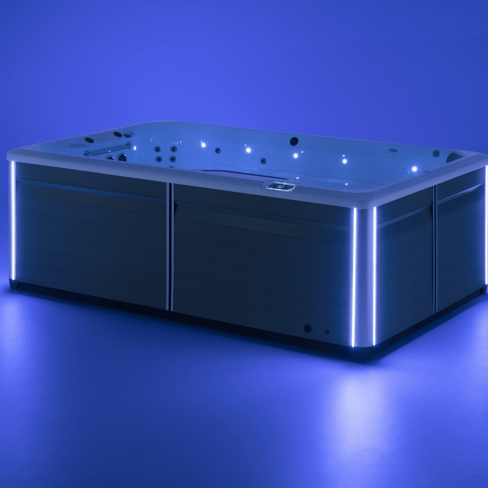 spa de nage endless pools R220 vue exterieure avec habillage moderne et eclairage led
